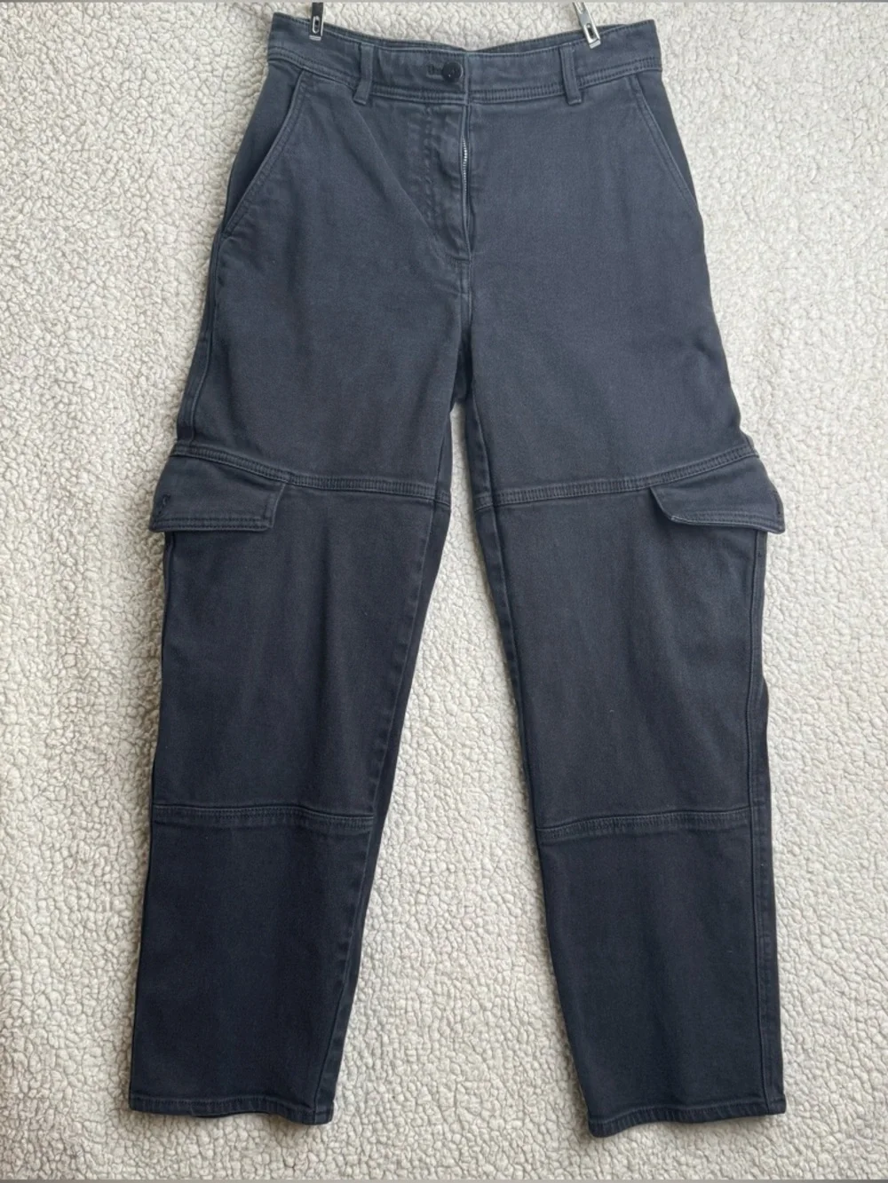 Wilfred Free charcoal cargo pants size 0 tapered streetwear Y2K minimalist - Picture 6 of 6
